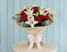 Букет цветов из:  Лилии и Розы #REPLACE_PRED# Ясном