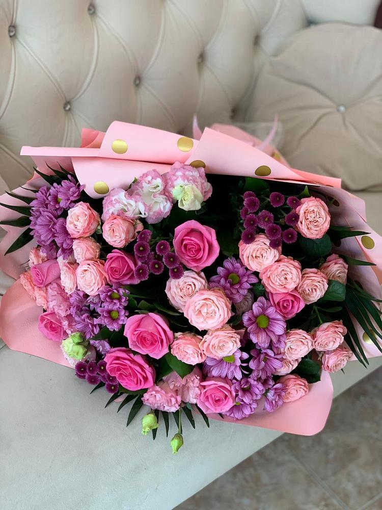 Букет цветов из: Хризантемы, Розы и Лизиантусы в Ясном