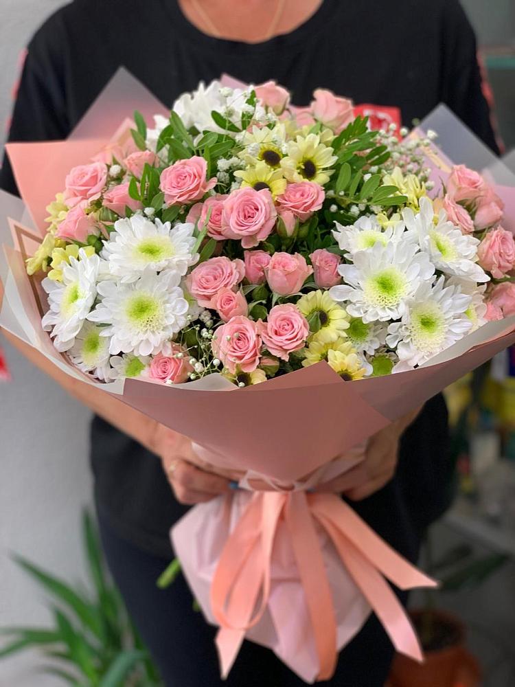 Букет цветов из: Розы и Хризантемы в Ясном