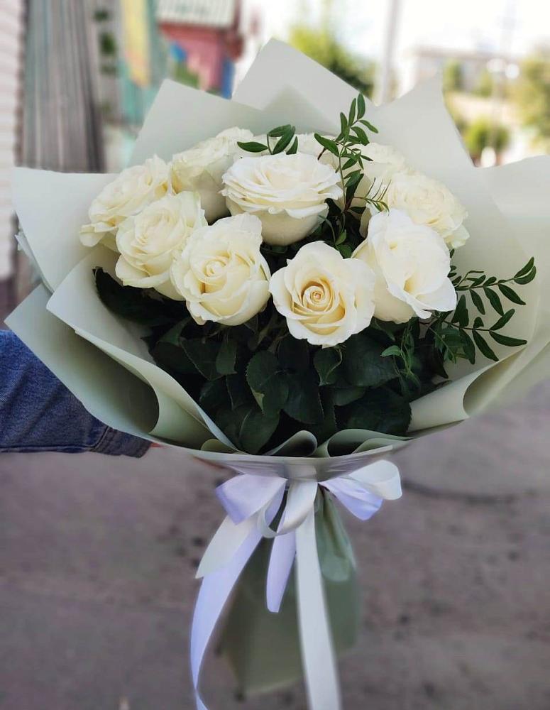 Букет Белые розы Проуд в Ясном