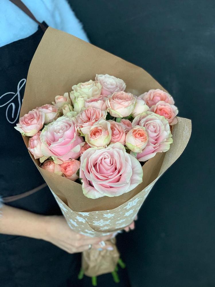 Букет цветов из: Хризантемы и Розы в Ясном