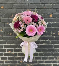 Букет цветов из:  Герберы и Хризантемы #REPLACE_PRED# Ясном