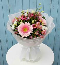 Букет цветов из:  Герберы, Альстромерии и Лизиантусы в Ясном