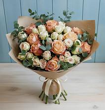 Букет цветов из:  Альстромерии и Розы #REPLACE_PRED# Ясном