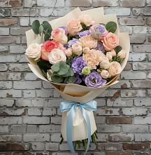 Букет цветов из:  Розы, Лизиантусы и Гвоздики #REPLACE_PRED# Ясном